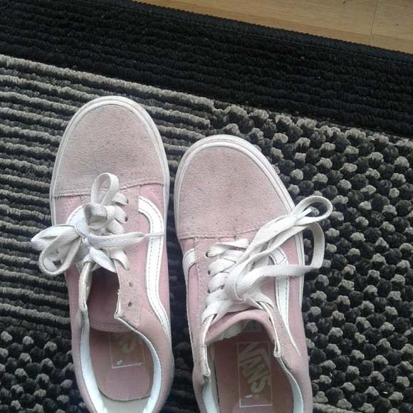 Women's vans sneakers size 5.5 - Picture 6 of 6